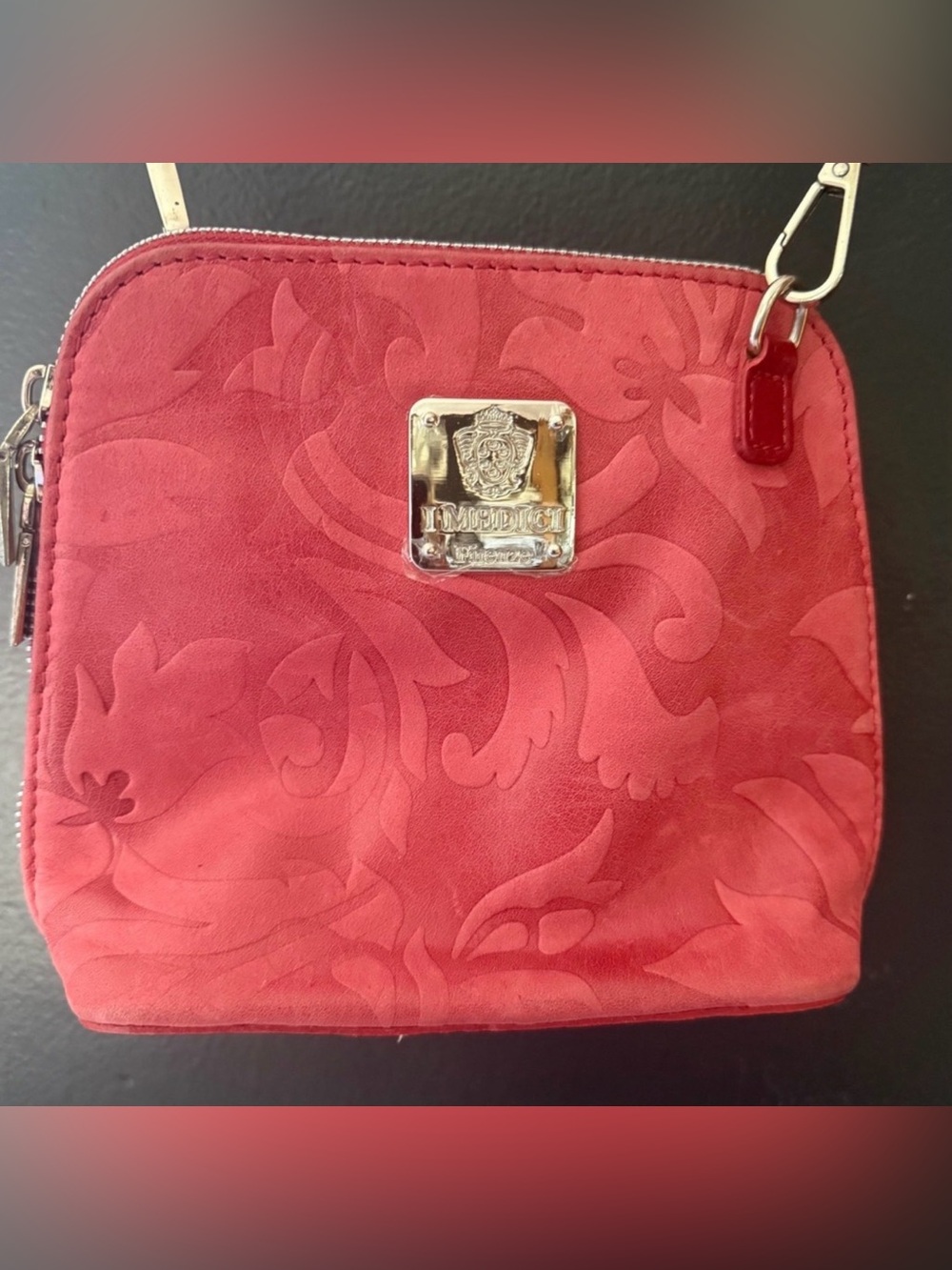 I Medici Firenze Crossbody Bag Womens Small Red Excellent Embossed Leather Italy